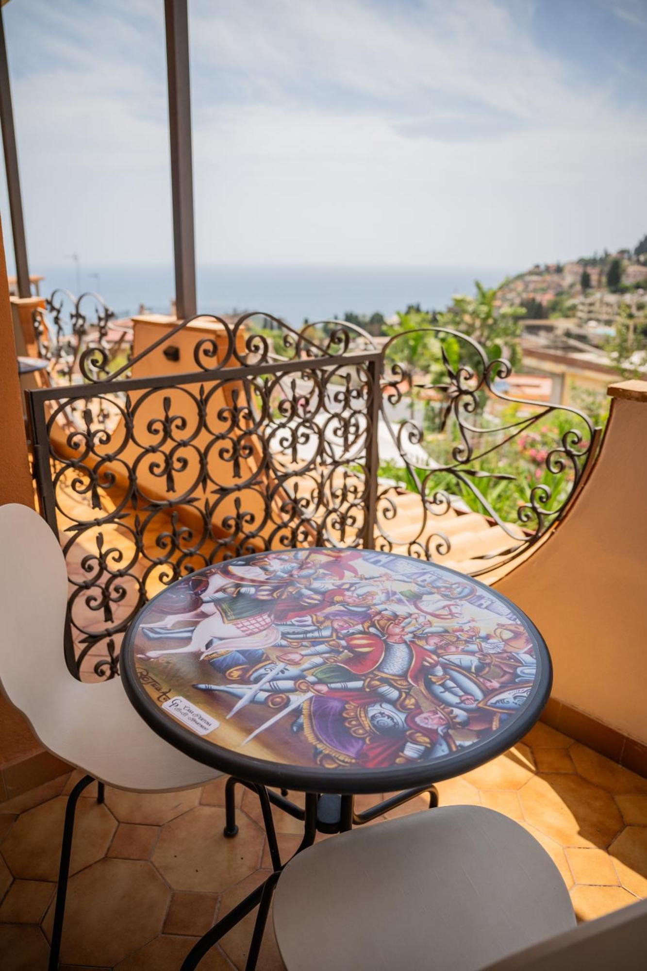Bed and Breakfast Casa Pertosa Taormina Pokoj fotografie